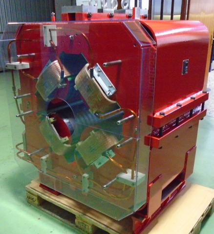 Quadrupole Magnet for the Antiproton Decelerator (AD) - CERN