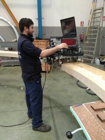Qualification of UT inspection procedures for precompression rings (ITER)